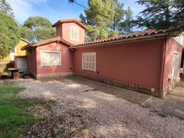 VENDO DOS CASAS!! BARRIO GOLF MANZANA LOS HORNEROS