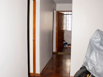 🏡 OPORTUNIDAD ÚNICA - CASA AMPLIA Y LISTA PARA HABITAR EN LOS OLIVOS
