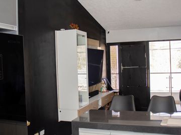 🏡 OPORTUNIDAD ÚNICA - CASA AMPLIA Y LISTA PARA HABITAR EN LOS OLIVOS