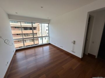 ESPECTACULAR TRIPLEX DE 4 DORMITORIOS, FRENTE AL OLIVAR DE SAN ISIDRO