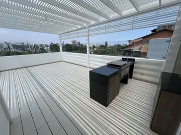 ESPECTACULAR TRIPLEX DE 4 DORMITORIOS, FRENTE AL OLIVAR DE SAN ISIDRO