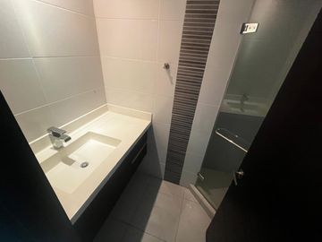 Venta de hermoso departamento frente a la playa