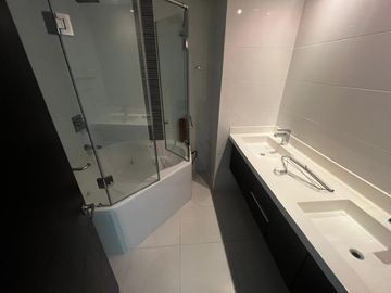 Venta de hermoso departamento frente a la playa