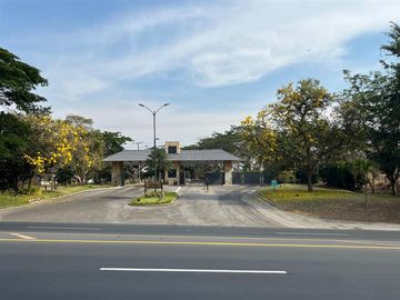 Venta de terreno en Urbanización Lomas del Bosque