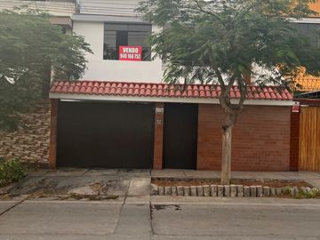 🔥 EXCELENTE OPORTUNIDAD!!🔥 VENTA DE BONITO DEPARTAMENTO EN URB. SANTA ANITA