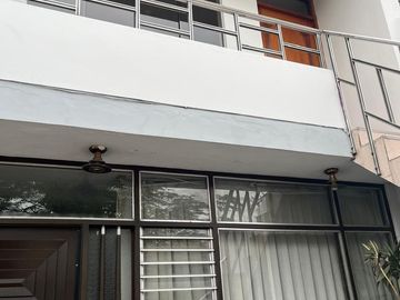 🔥 EXCELENTE OPORTUNIDAD!!🔥 VENTA DE BONITO DEPARTAMENTO EN URB. SANTA ANITA