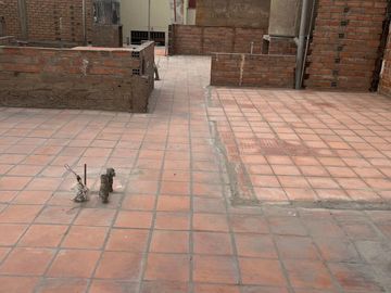 🔥 EXCELENTE OPORTUNIDAD!!🔥 VENTA DE BONITO DEPARTAMENTO EN URB. SANTA ANITA