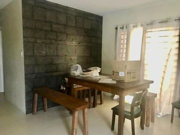 FOR SALE WELL MAINTAINED SEMI FURNISHED BUNGALOW HOUSE IN PAMPANGA