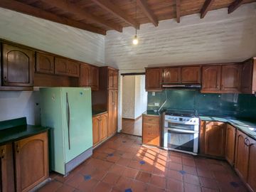 VENTA CASA 3 DORMITORIOS TUMBACO SECTOR LAS MINAS