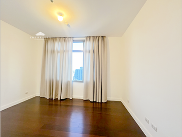 BGC, Taguig City, Condo for Sale in BGC, Fort Bonifacio, Taguig at the Suites, 2-Bedroom 2BR.