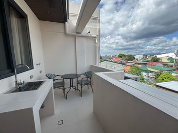 FOR SALE: Townhouse in Sikatuna Village, UP Diliman, Quezon City