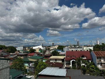 FOR SALE: Townhouse in Sikatuna Village, UP Diliman, Quezon City