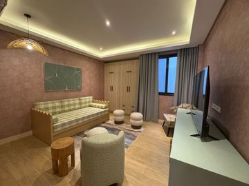 FOR SALE: Townhouse in Sikatuna Village, UP Diliman, Quezon City