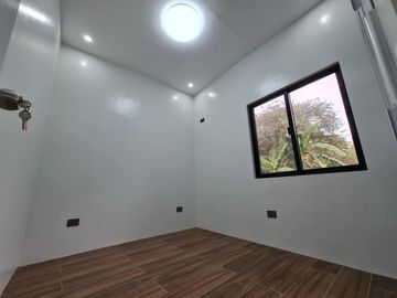 Ready for occupancy RFO house and lot for sale single attached inside kingsville sun valley estate antipolo city