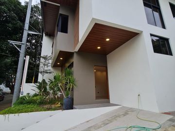 Ready for occupancy RFO house and lot for sale single attached inside kingsville sun valley estate antipolo city