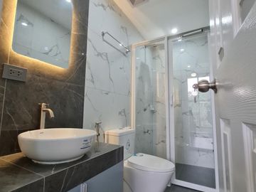 Ready for occupancy RFO house and lot for sale single attached inside kingsville sun valley estate antipolo city