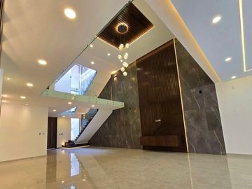 RESIDENCIA CASA  EN VENTA EN LOMAS DE ANGELÓPOLIS PUEBLA