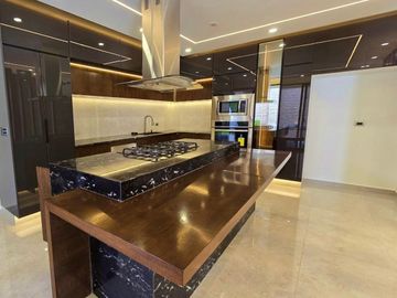 RESIDENCIA CASA  EN VENTA EN LOMAS DE ANGELÓPOLIS PUEBLA