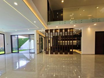 RESIDENCIA CASA  EN VENTA EN LOMAS DE ANGELÓPOLIS PUEBLA