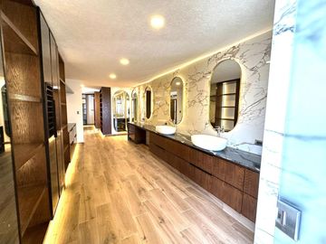 RESIDENCIA CASA  EN VENTA EN LOMAS DE ANGELÓPOLIS PUEBLA