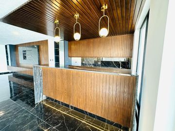 RESIDENCIA CASA  EN VENTA EN LOMAS DE ANGELÓPOLIS PUEBLA
