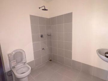 2 BEDROOM UNIT 46.82 SQM FOR SALE CONDOMINIUM UNIT IN STA MESA COVENT GARDEN WITH FREEBIES & PET FRIENDLY