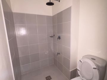 2 BEDROOM UNIT 46.82 SQM FOR SALE CONDOMINIUM UNIT IN STA MESA COVENT GARDEN WITH FREEBIES & PET FRIENDLY