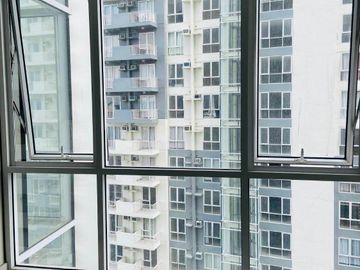 RESORT TYPE CONDO FOR SALE KASARA URBAN RESIDENCES STUDIO 24 SQM PET FRIENDLY WITH FREEBIES