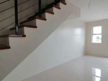 Priced To Sell: Your Dream Home is Within Reach! Up to ₱289K Off For CASH Buyers – Secure Yours Today! RFO 3-Bedroom w/2-T&B & Carport 2-Storey S.A.