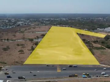 Vendo Terreno 120.000m² pasando peaje Chongón Vía a La Costa 180m de Frente