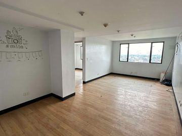 1-Bedroom For Sale & Rent to Own Condo Loft Type Facing City View with exclusive discounts & offer