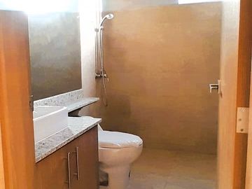 SUITE EN VENTA SECTOR LA CAROLINA