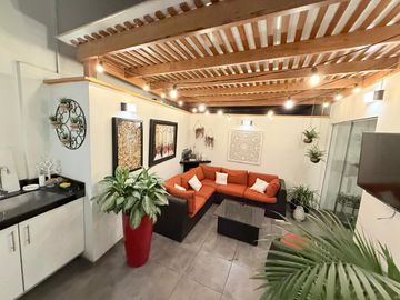 LINDO DUPLEX TIPO CASITA, ZONA TRANQUILA CHACARILLA