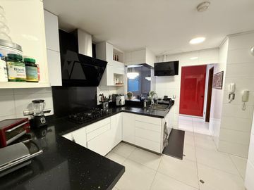 LINDO DUPLEX TIPO CASITA, ZONA TRANQUILA CHACARILLA