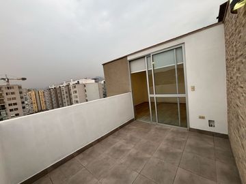 Alquilo Departamento Duplex En Condominio Los Molles - Comas