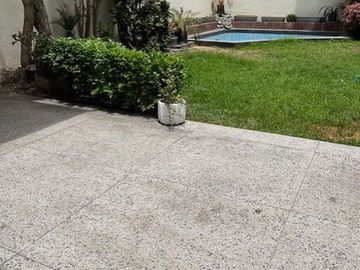 VENDO CASA/ TERRENO ZONA HUACA PUCLLANA MIRAFLORES