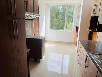 Departamento en venta Miravalle Cumbaya
