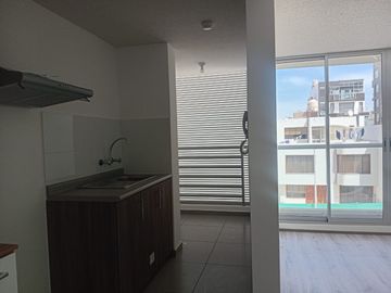 Alquilo bello departamento en Condominio Casa Parq. Cerro Colorado.