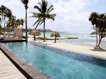 DEPARTEMENTO BEACH FRONT EN PLAYA DEL CARMEN
