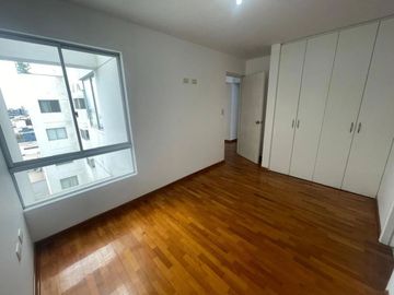 ESTRENO DÚPLEX MIRAFLORES 224 m²|4 DORMITORIOS |PISCINA |CERCA A PARQUE KENNEDY
