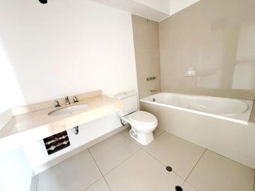 ESTRENO DÚPLEX MIRAFLORES 224 m²|4 DORMITORIOS |PISCINA |CERCA A PARQUE KENNEDY