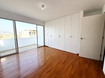 ESTRENO DÚPLEX MIRAFLORES 224 m²|4 DORMITORIOS |PISCINA |CERCA A PARQUE KENNEDY
