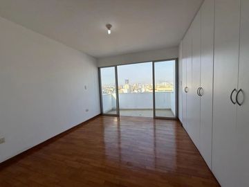 ESTRENO DÚPLEX MIRAFLORES 224 m²|4 DORMITORIOS |PISCINA |CERCA A PARQUE KENNEDY