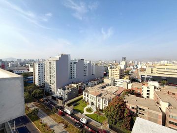 ESTRENO DÚPLEX MIRAFLORES 224 m²|4 DORMITORIOS |PISCINA |CERCA A PARQUE KENNEDY