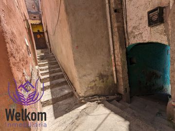 CASA EN VENTA PARA VIVIR O INVERTIR EN EL CENTRO DE LA CUIDAD DE GUANAJUATO