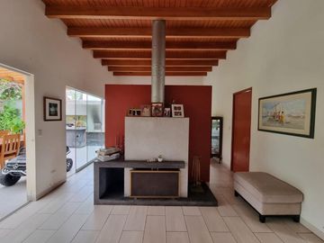 🏡 Exclusiva y Hermosa Casa en Venta en Urbanización La Encantada de Villa– Chorrillos