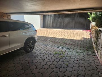 HERMOSA Y AMPLIA RESIDENCIA EN VENTA