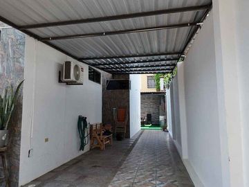 casa amoblada de alquiler manta zona manta 2000 L/F
