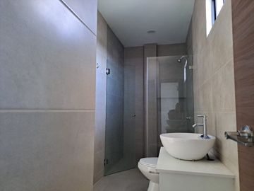 departamento de alquiler en manta zona sur L/F