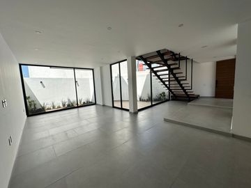 CASA NUEVA EN VENTA PRECIO DE OPORTUNIDAD LOMAS DE ANGELOPOLIS SAN ANDRES CHOLULA PUEBLA